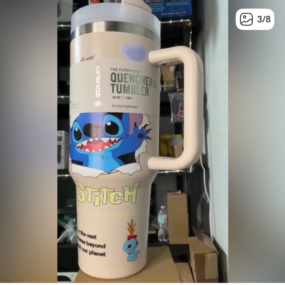 Stanley STITCH Blue and Cream Quencher Tumbler - Picture 6 of 8